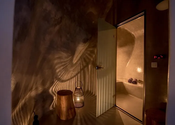 Amorous Villa-by Senses Collection فيلة